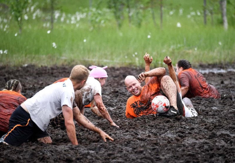 Футбол в грязи