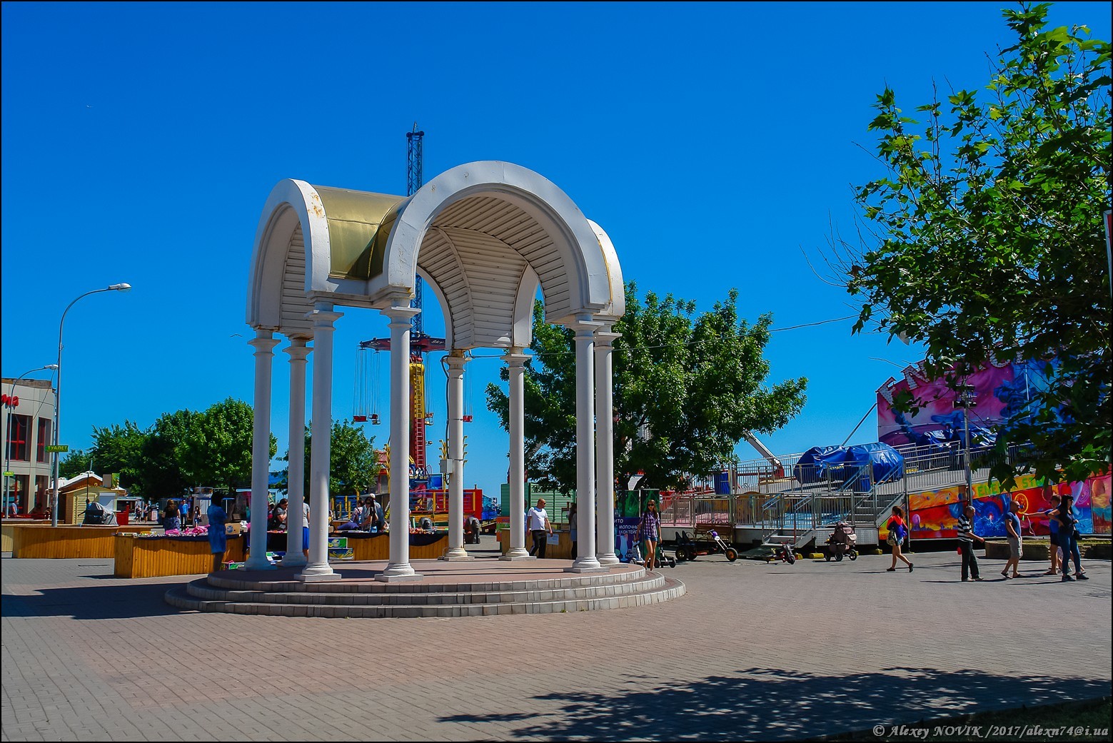 Город бердянск. Город Бердянск Украина. Бердянск площадь города. Бердянск Центральная площадь. Город Бердянск Запорожская область.