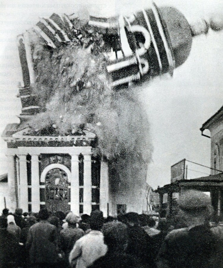 Взрыв в храме