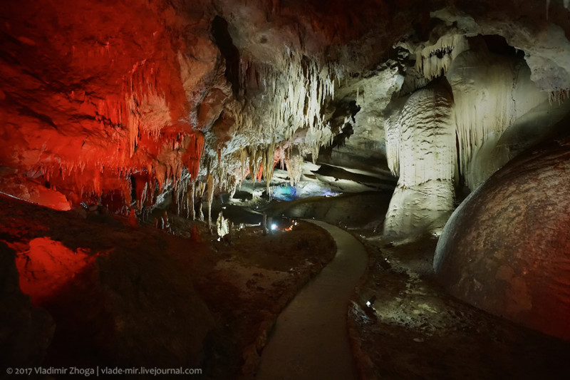 Пещеры Прометея в Кутаиси