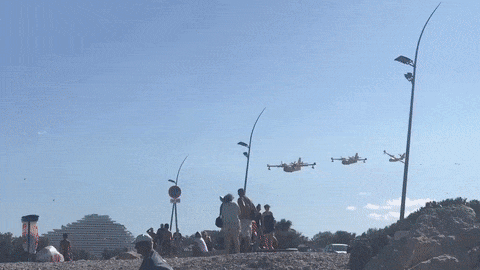 Прилетели на дозаправку