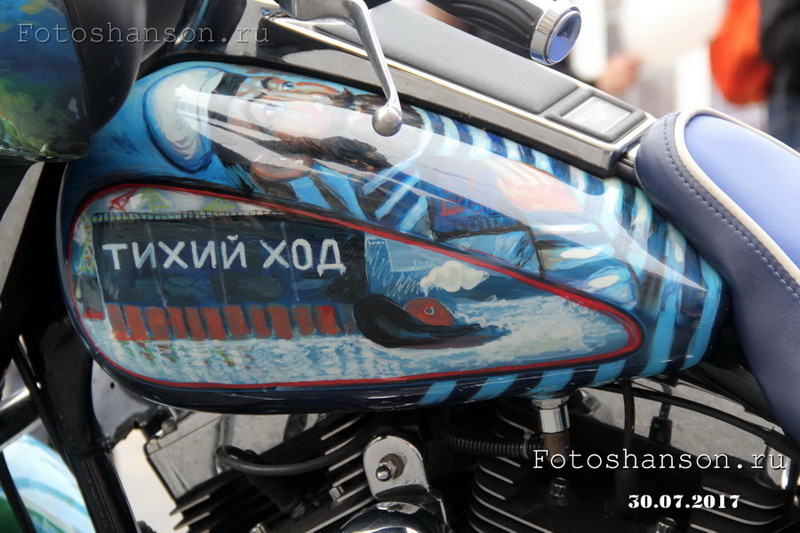 Разрисованный мотоцикл от Дмитрия Шагина
