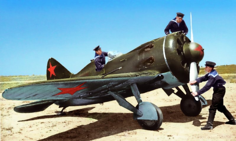 Советский одномоторный поршневой истребитель-моноплан 30-х годов авиаконструктора Поликарпова, использовался в морской авиации.