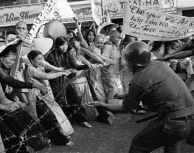 Противостояние буддистов и полиции, 1963 год, Сайгон, Вьетнам