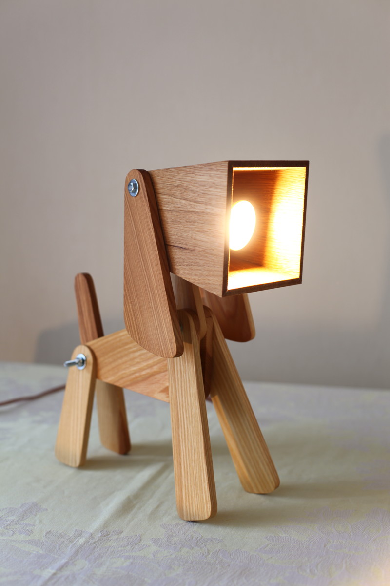 Настольная лампа из состренного дерева в стиле лофт Петрасвет Россия S8059-1