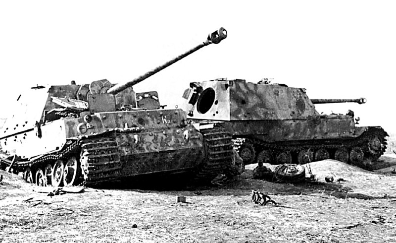 САУ «Фердинанд» 654-го батальона вермахта, подбитые в районе станции Поныри