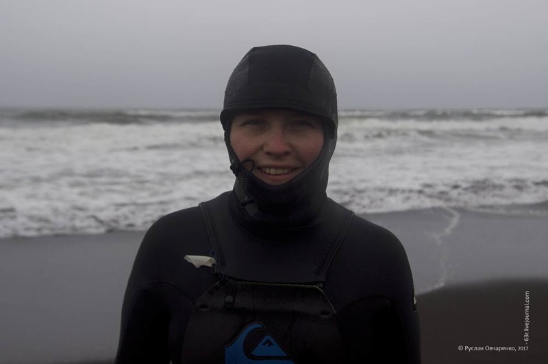 Серфинг по-черному. Халактырский пляж как гнездо Камчатского серфинга