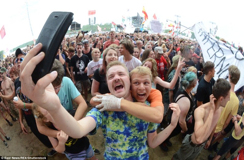 Самый "грязный" музыкальный фестиваль в Польше прошел в духе протеста правительству