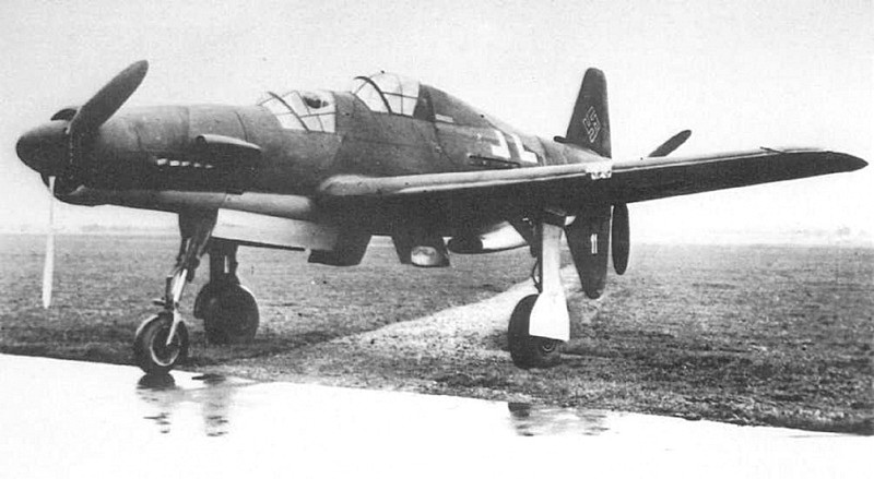 Немецкий экспериментальный самолет Do.335 Pfeil