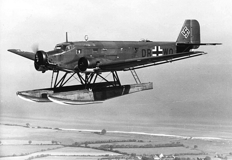 Поплавковая модификация немецкого транспортного самолета Юнкерс Ю-52 — Ju.52/3mg5eW.