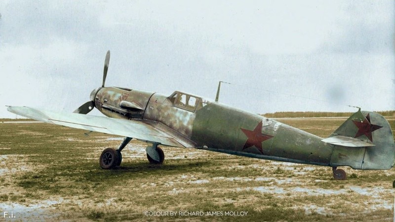Трофейный Bf-109G-2 на вооружении ВВС РККА. Окрестности Сталинграда, март 1943 года.