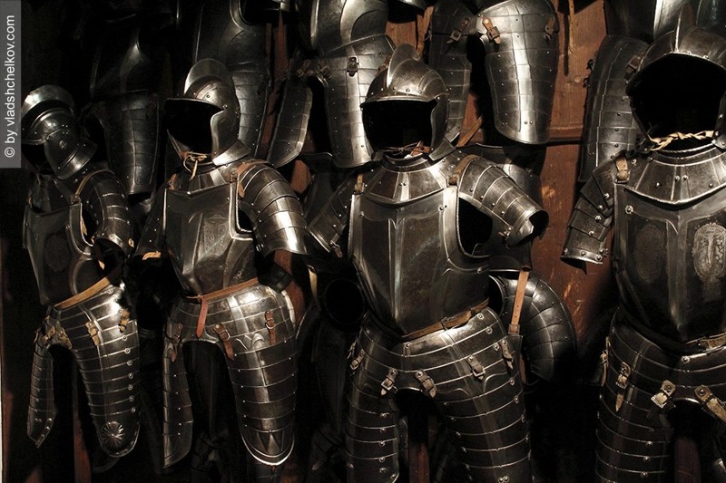 Средневековая  броня: распространённые заблуждения и часто задаваемые вопросы