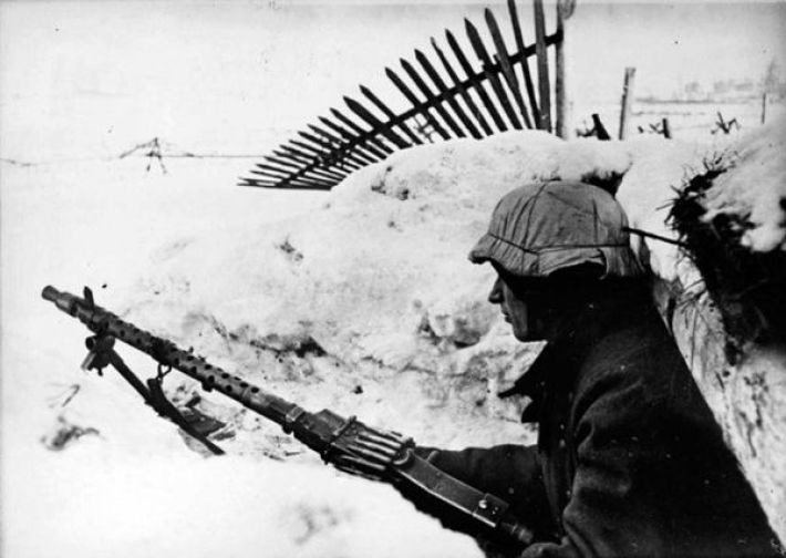 12. Немец в траншее, январь 1944-го