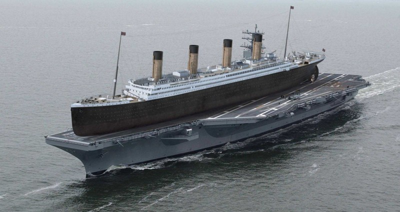 Все вы, наверное, помните кадры крушения гигантского «Титаника» благодаря оскароносному фильму-катастрофе Джеймса Кэмерона. А тут «Титаник» покоится на американском авианосце «Рональд Рейган»