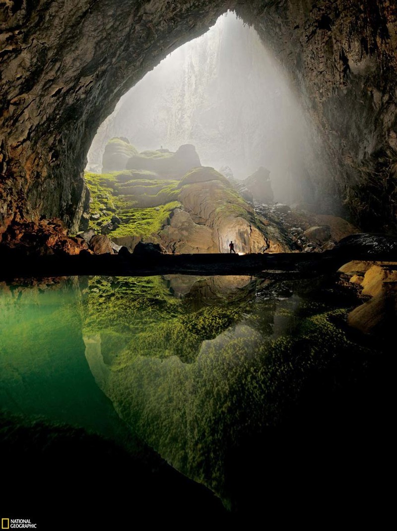 20. Шондонг (Hang Son Doong) - самая большая пещера в мире, Вьетнам 