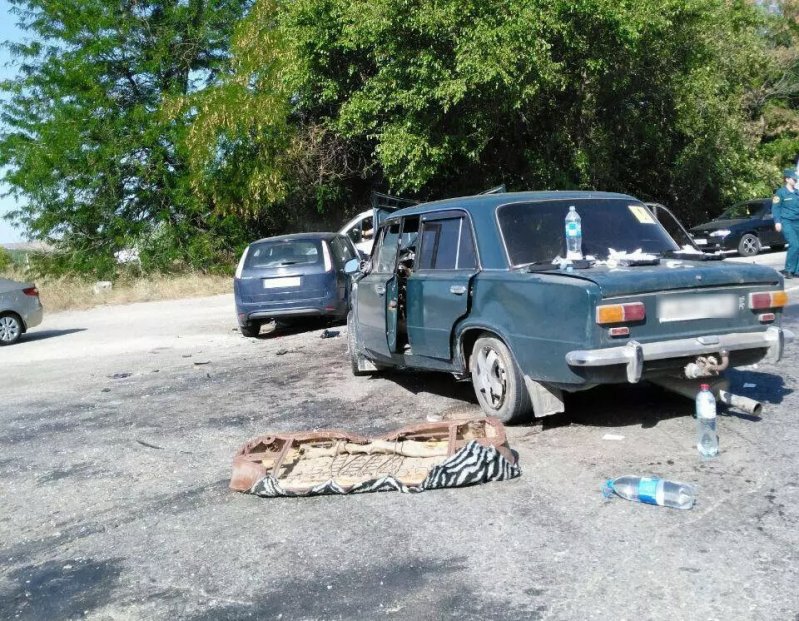 Семья с ребенком попала в смертельное ДТП в Симферополе