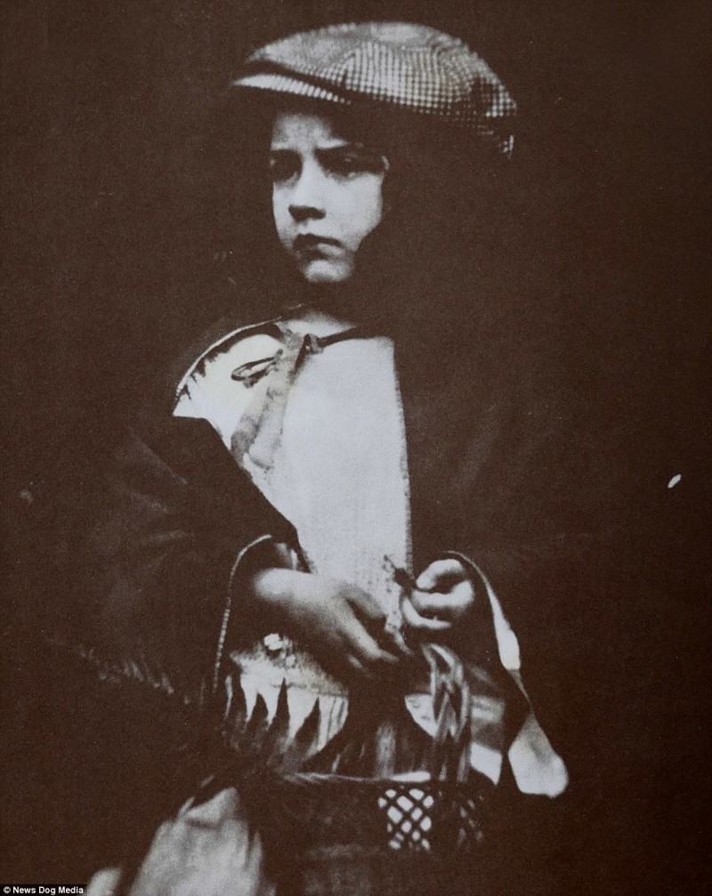 Душераздирающие фотографии детей-нищих на улицах Викторианской Британии