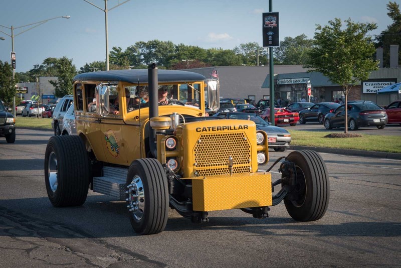 Woodward Dream Cruise - крупнейший автопробег в США