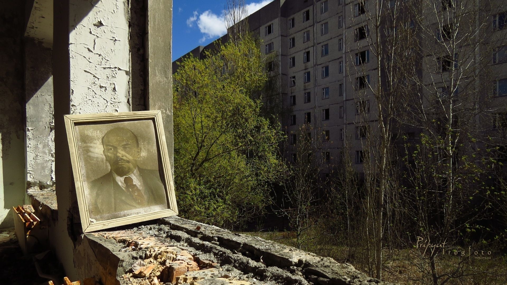 Свечение в чернобыле после взрыва. Чернобыль 1995 год. Чернобыль 1986. Припять 1986. Припять 1986 люди.