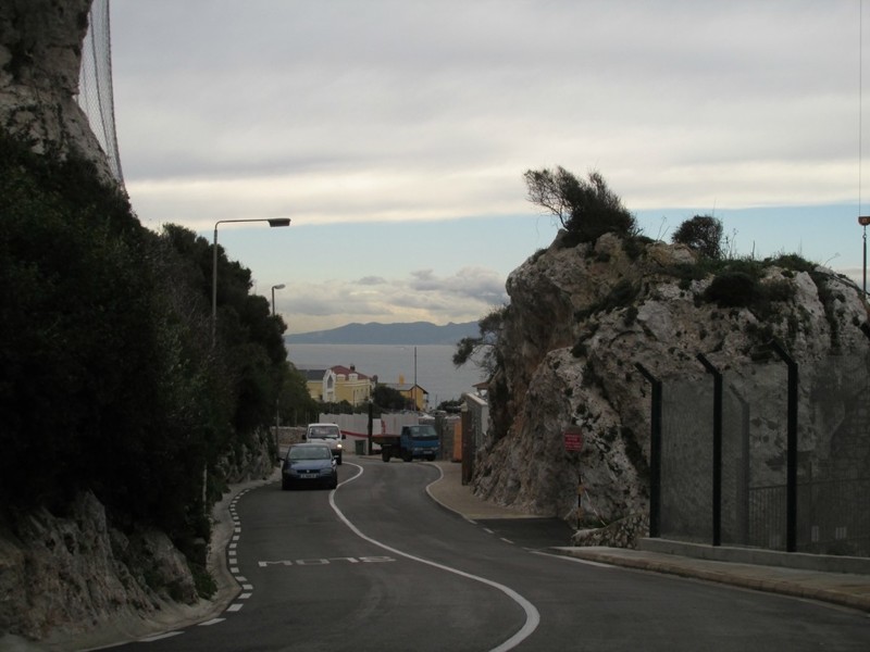 Гибралтар. Кусочек настоящей Великобритании на стыке двух континентов
