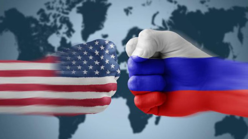 "СССР в подобном дипломатическом конфликте с США не дал себя в обиду"