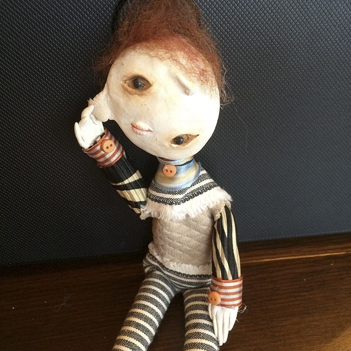 12-летний мальчик делает жутких кукол, из материалов, найденных на улице и это реально страшно