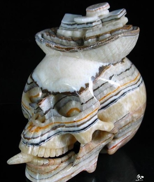 Магия драгоценных черепов