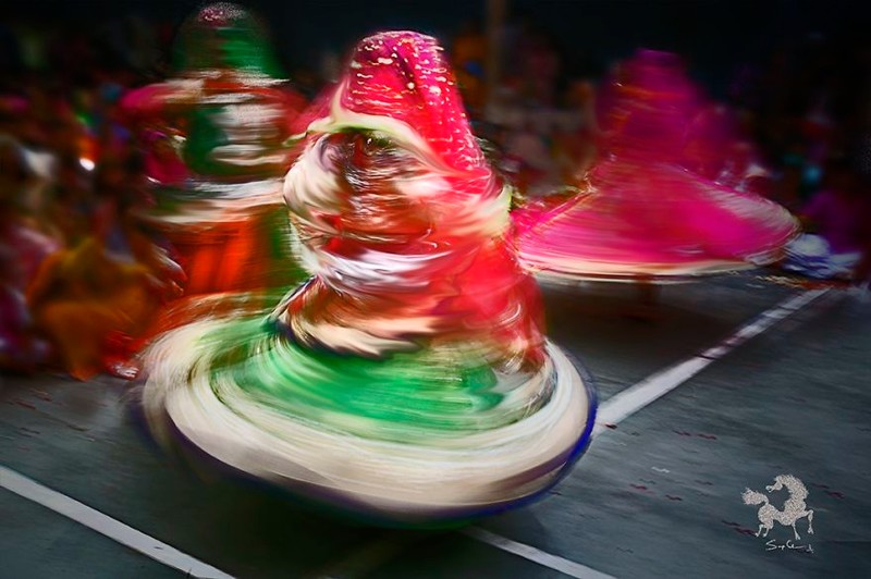 Священные танцовщиуи - Барсана, Индия