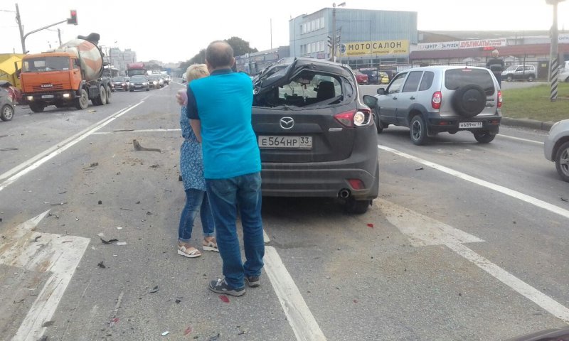 Авария дня. Два человека погибли в ДТП с участием шести машин во Владимире