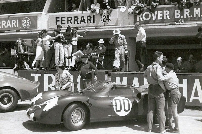 Шасси от BRM из Формулы-1 плюс ГТД от Rover — самый удивительный автомобиль на старте Ле-Мана 1963 года