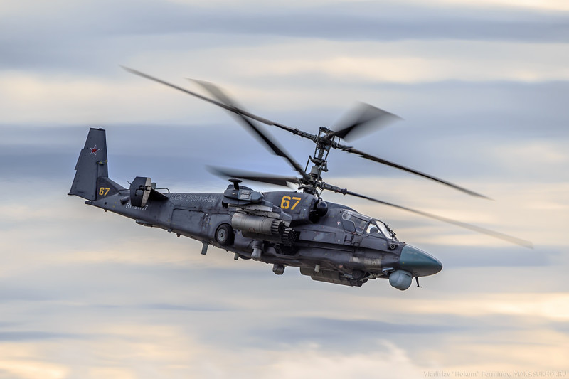 "Героям" страшно: Российский «Аллигатор» Ка-52 ворвался на Украину