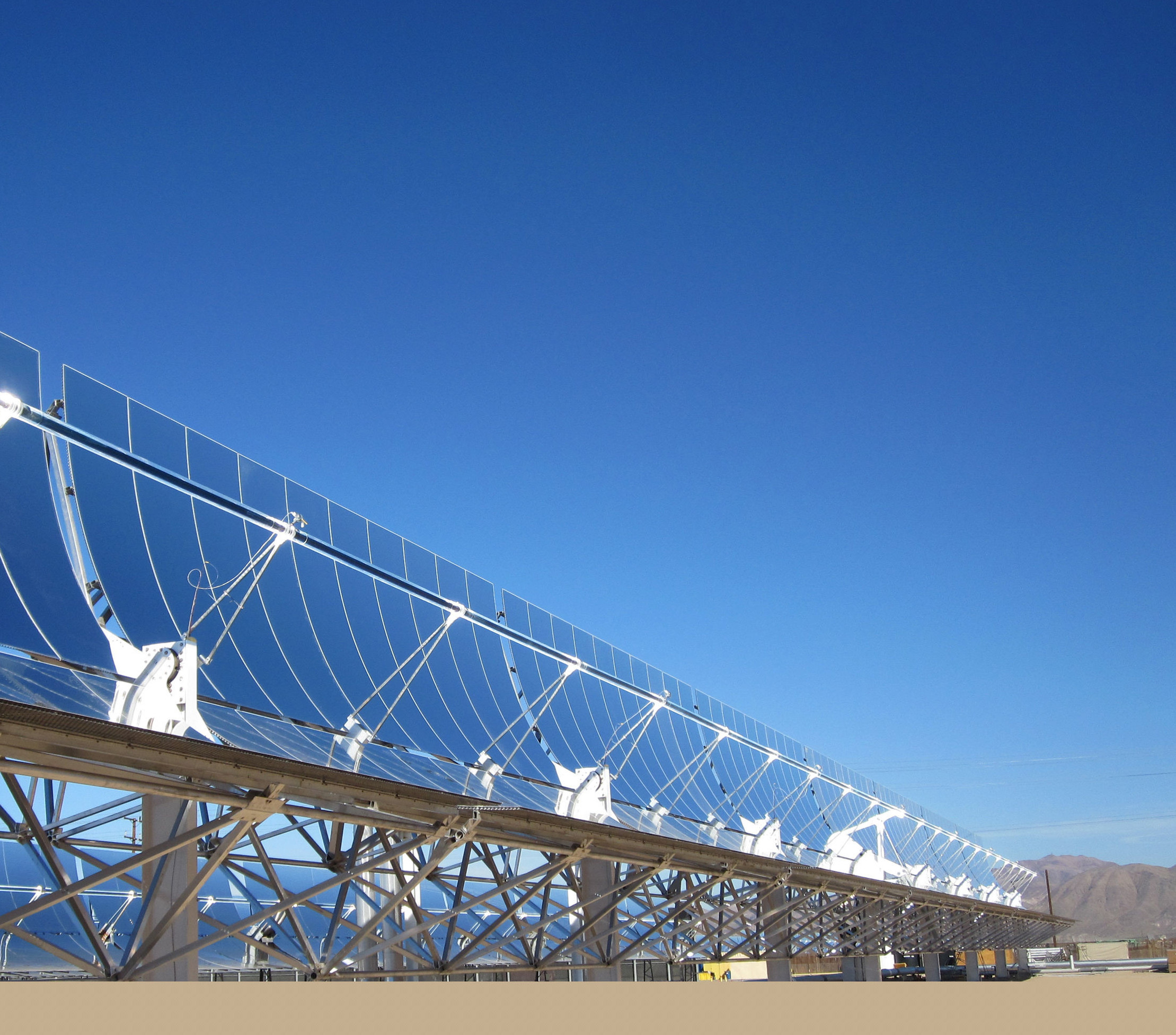 Крупнейшая в мире электростанция с солнечным коллектором