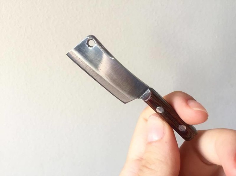 Миниатюрный нож