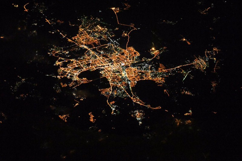 А это Челябинск! Челябинские энергетики настолько суровые, что город можно увидеть даже из космоса. 