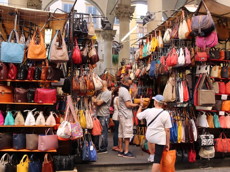 Италия: кожаные изделия