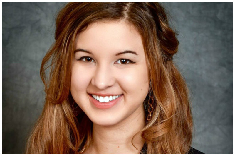 Сайра Блэр (21 год, 1996 г.р.), 18-летная студентка из Западной Вирджинии, в результате победы на ноябрьских выборах 2014 года стала самым молодым членом законодательного органа штата в истории США.