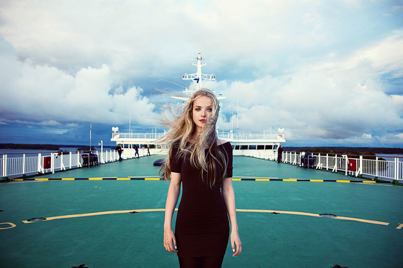 Девушка на Балтийском море, Финляндия