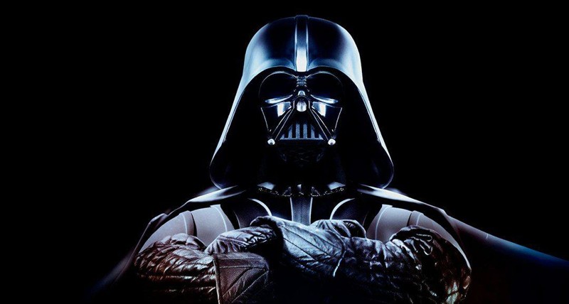 2. Первым героем, придуманным для « Звездных войн », Джорджем Лукасом, был Дарт Вейдер. «Vader» в переводе с голланского, означает «отец», «Darth» - переводится как « темный лорд ситхов». 