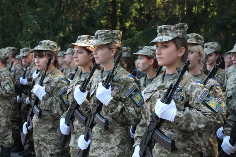 Фото нижнего белья для женщин - военнослужащих ВСУ развеселили Сеть