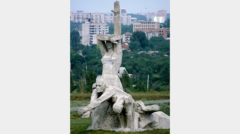 Мемориал жертвам фашизма «Змиёвская балка» 