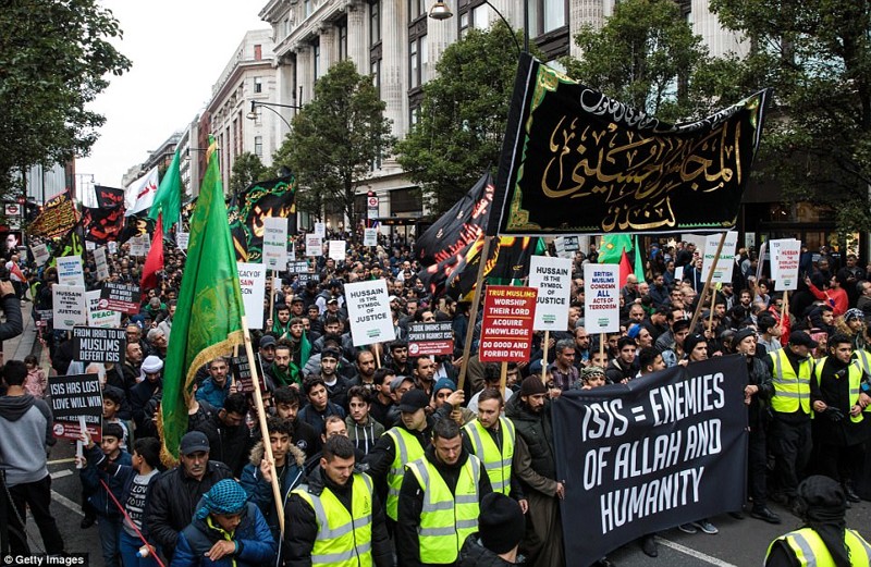 В Лондоне прошла демонстрация мусульман против ИГИЛ