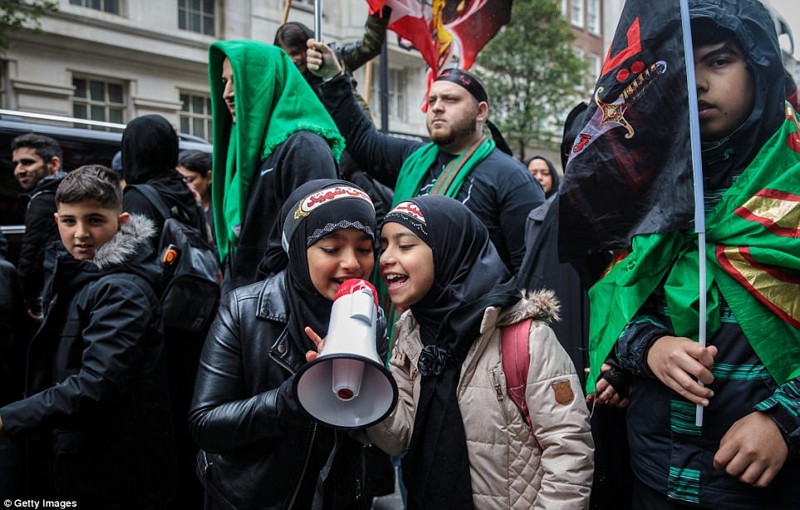 В Лондоне прошла демонстрация мусульман против ИГИЛ
