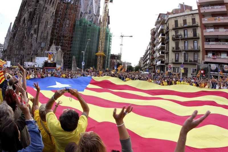 Под синей Эстеладой. Борьба Каталонии за независимость