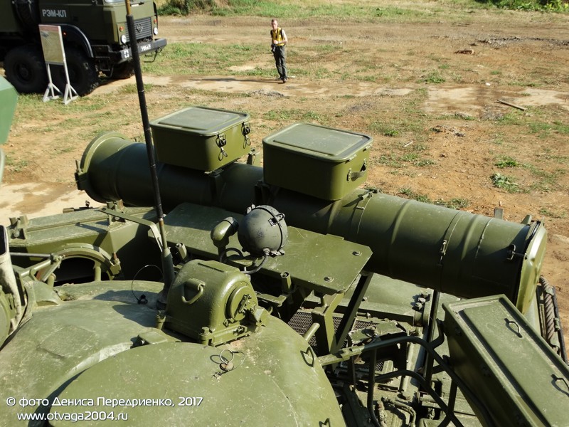 Основной танк Т-80БВ в фотографиях