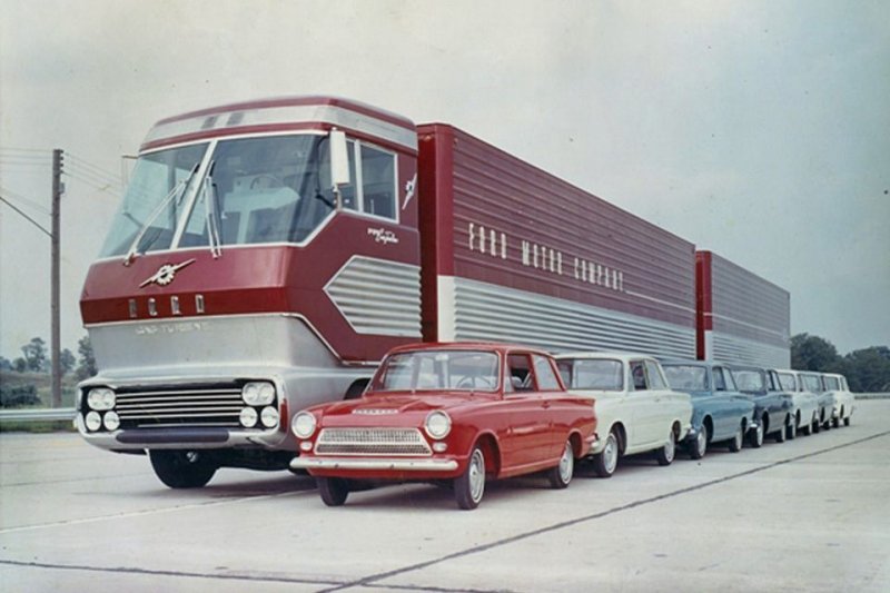 Ford Turbine Truck 1964 - Грузовик размером с дом
