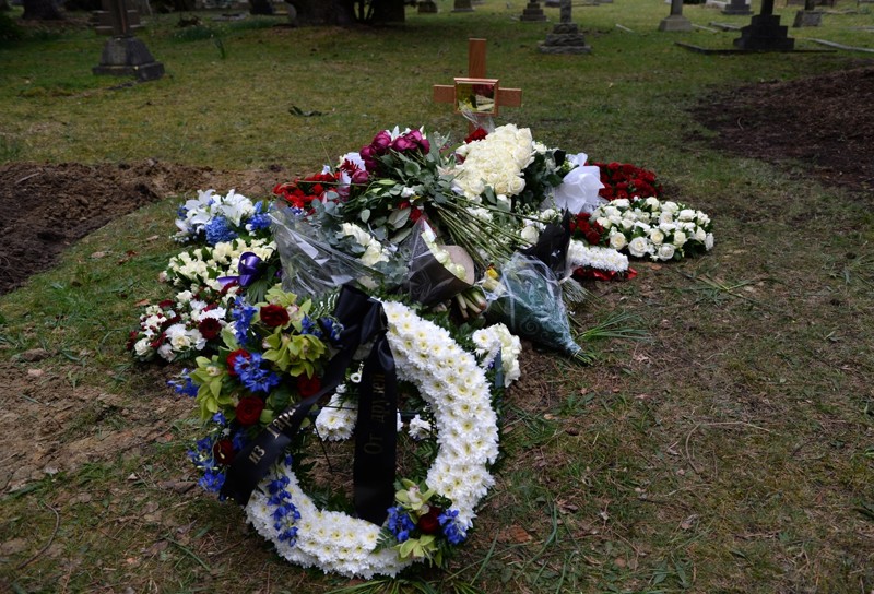 Венедиктов опубликовал фотографию заброшенной могилы Березовского