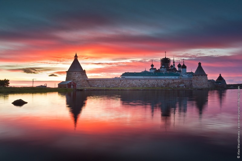 Снимок 2015-го на берегу Святого озера у Соловецкого монастыря. 