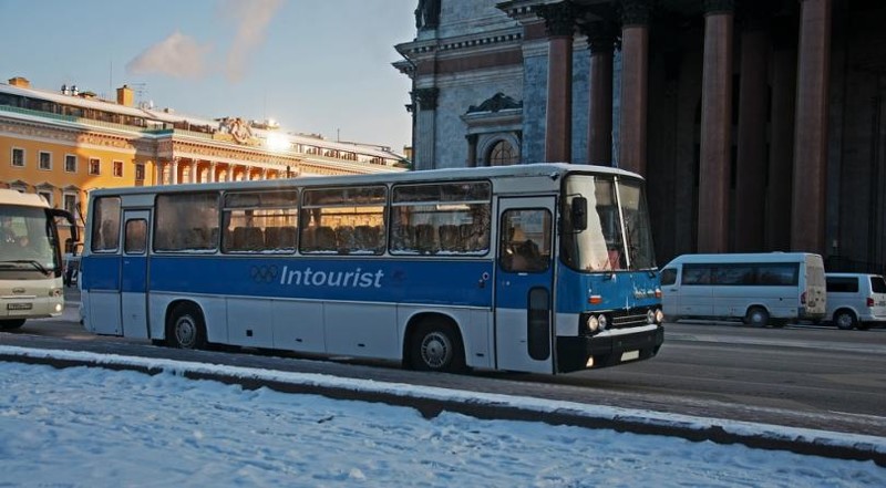 Иномарка для советских граждан: тест-драйв автобуса Икарус-256