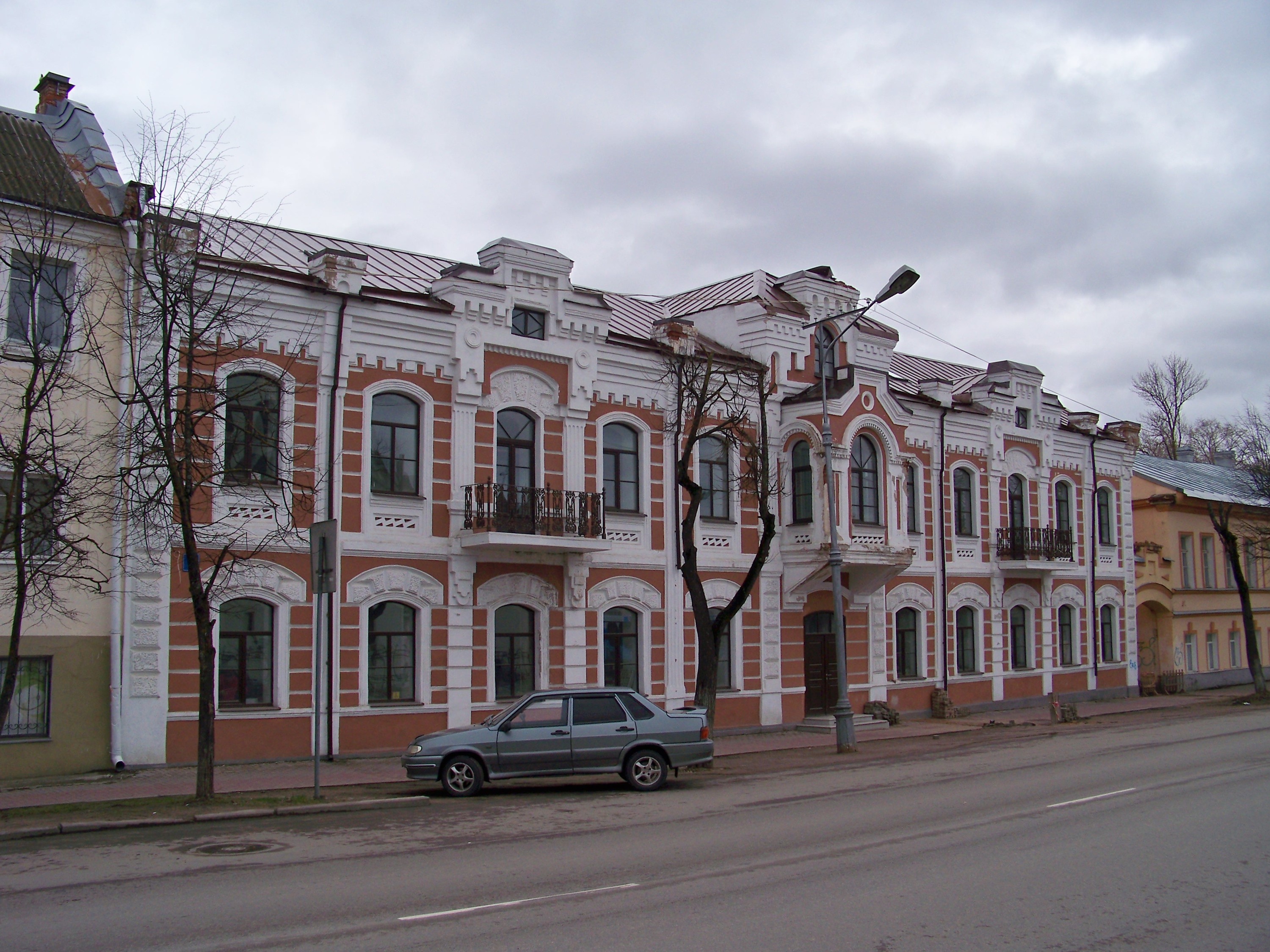 Красивые здания Великого Новгорода