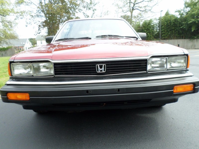 Honda Accord, простоявшая 29 лет в гараже